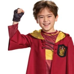 Disguise Harry Potter Quidditch Gryffindor Deluxe Child Costume -Family Halloween Store Sales Store 108019 close up